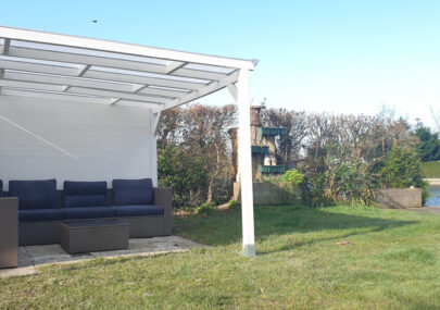 lounge zum angeln und relaxen am wasser in holland
